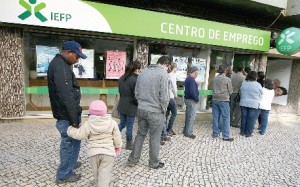 O desemprego registado já está na taxa de 17,7%, mas em termos reais já anda nos 26%