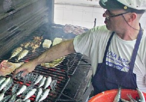 Sardinha assada é o ‘ex-líbris’ gastronómico de Portimão