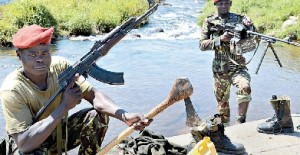 Desde a ocupação pelo Exército da base da Renamo na Gorongosa, o maior partido da oposição multiplica ataques no centro do país (Foto de António Silva/LUSA)