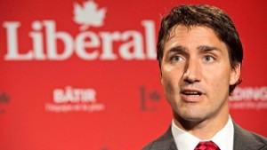 O líder Liberal Justin Trudeau está a realizar um encontro de dois dias do «caucus político», em London, Ontário, a começar na terça-feira. Este é um eleitorado-chave no sudoeste do Ontário que o partido espera recuperar dos Conservadores. (Jason Franson / Canadian Press)