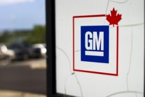 Um sinal da General Motors Co. (GM) na sede da General Motor of Canada Ltd., em Oshawa, nesta foto de arquivo. Getty Images / Bloomberg / Brent Lewin