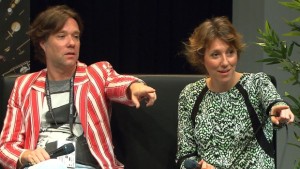 Rufus e Martha Wainwright falam com repórteres durante uma conferência de imprensa na sexta-feira. (Radio-Canada)