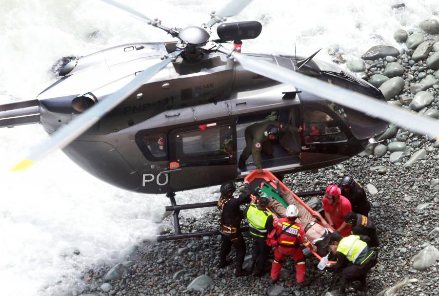 Sobe Para O N Mero De Mortos Em Queda De Autocarro Em Ravina No Peru