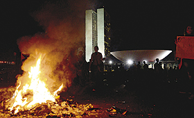 BRASÍLIA: Manifestantes invadiram o Palácio do Itamaraty, sede do MNE