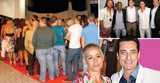 Paulo Futre e a namorada, Eva Sanchez, durante a festa de inauguração da sua discoteca