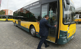 A Carris tem uma sala disponível com uma cadeira de barbeiro em quatro estações