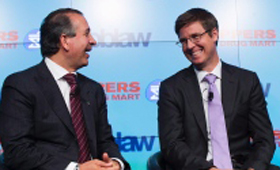 Domenic Pilla, presidente e CEO da Shoppers Drug Mart Corp, à esquerda, e G. Galen Weston, presidente executivo da Loblaw.