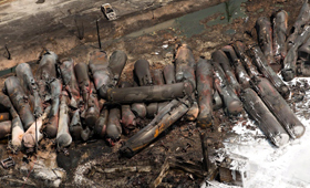 Vagões - tanque carbonizados - Lac-Mégantic