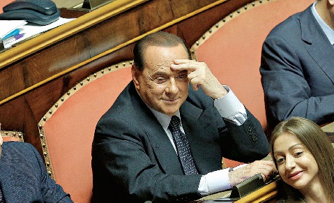 Berlusconi sabe hoje se tribunal mantém ou anula sentença de um ano de prisão domiciliária