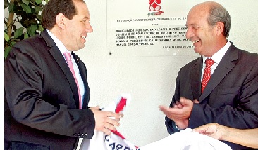 Alberto Mota, da Federação de Dadores (esq.), e Carlos Martins