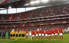 BENFICA VENCE AROUCA POR 0-2