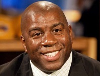 MAGIC JOHNSON PODE COMPRAR LA CLIPPERS