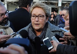 MONTREAL: MAROIS EXIGE UM PEDIDO DE DESCULPAS A COUILLARD