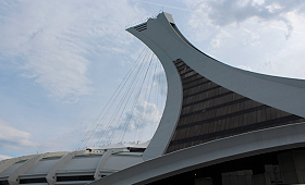 MONTREAL: COBERTURA DO ESTÁDIO OLÍMPICO EM DEGRADAÇÃO