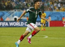 Oribe Peralta marcou o único golo da partida (Foto de Jorge Silva/Reuters)