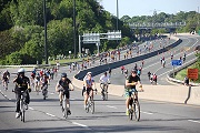 CICLISTAS ANGARIAM $ 6 MILHÕES COM RIDE FOR HEART EM TORONTO