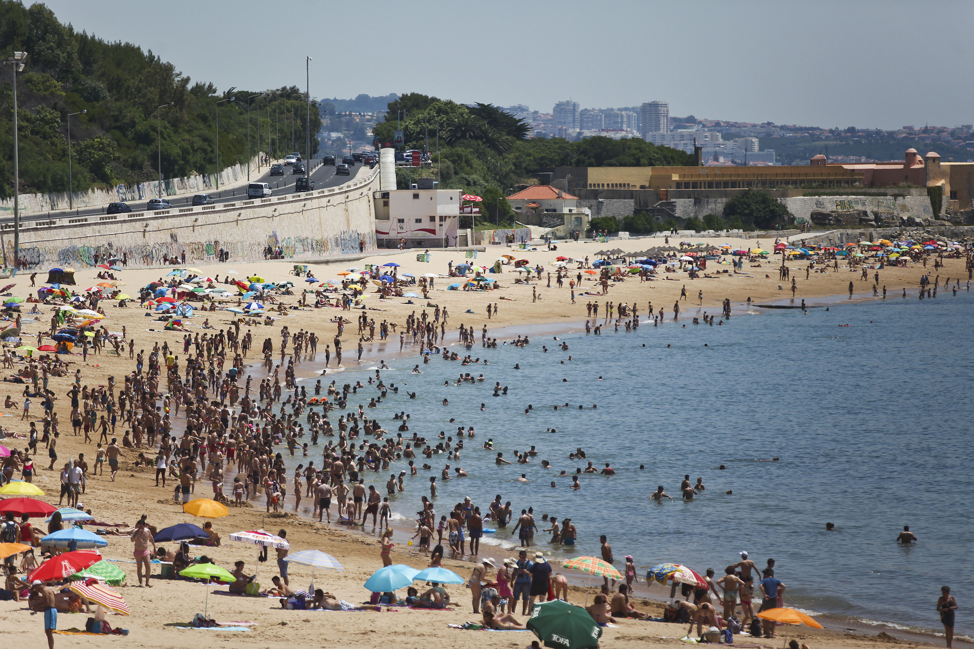 UM MORTO NAS PRAIAS ENTRE MAIO E JULHO, MENOS QUATRO DO QUE EM 2013 – MARINHA