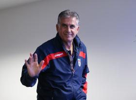 CARLOS QUEIROZ RENOVA POR QUATRO ANOS COM IRÃO