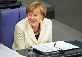 MERKEL APONTA ESPANHA COMO EXEMPLO DE ÊXITO DA POLÍTICA DE REFORMA E CONSOLIDAÇÃO