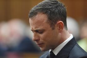 VEREDICTO DO JULGAMENTO DE OSCAR PISTORIUS SUSPENSO ATÉ SEXTA-FEIRA