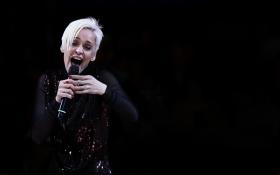 MARIZA RECEBE PRÉMIO WOMEX 2014 E DÁ CONCERTO QUE ENCERRA A FEIRA