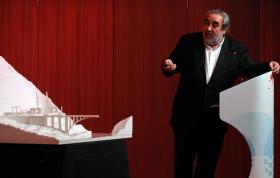 EDUARDO SOUTO DE MOURA EM DEBATE E EXPOSIÇÃO EM MADRID