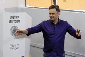 BRASIL/ELEIÇÕES: AÉCIO NEVES VENCE PRIMEIRA VOLTA EM PORTUGAL