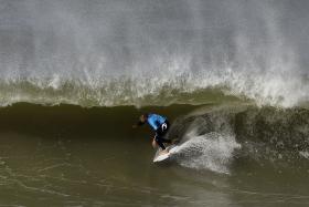 MICK FANNING VENCE PELA SEGUNDA VEZ ETAPA PORTUGUESA DO CIRCUITO MUNDIAL DE SURF