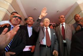 PARTIDO LAICO NIDAA TOUNÈS VENCE ISLAMITAS DO ENNAHDA NAS ELEIÇÕES NA TUNÍSIA