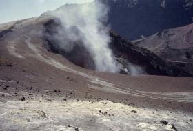 VULCÃO DA ILHA DO FOGO, EM CABO VERDE, ENTROU EM ERUPÇÃO