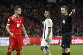 ESPANHOL DAVID FERNÁNDEZ BORBALÁN ARBITRA BENFICA-MÓNACO