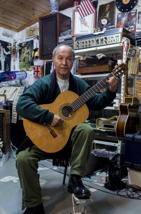 FAMÍLIA DO COMPOSITOR MANUEL MEDEIROS FERREIRA DOA ESPÓLIO AO MUNICÍPIO DE PONTA DELGADA