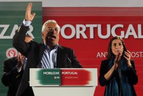 PS/CONGRESSO: ANTÓNIO COSTA FORMALIZA CANDIDATURA A SECRETÁRIO-GERAL