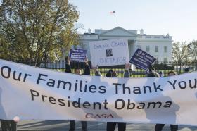 IMIGRANTES SAUDAM REFORMA MIGRATÓRIA DE OBAMA FRENTE À CASA BRANCA