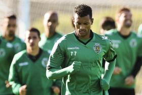 NANI, SLIMANI, JEFERSON E CÉDRIC REGRESSAM AOS CONVOCADOS DO SPORTING