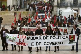 POLÍTICA DO GOVERNO DEIXARÁ EM BREVE O PAÍS PIOR DO QUE HÁ DEZ ANOS — CGTP