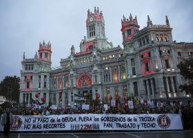 MILHARES DE PESSOAS MANIFESTARAM-SE HOJE EM ESPANHA CONTRA A AUSTERIDADE