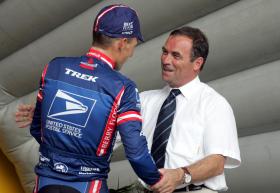 HINAULT RECUSA-SE A CUMPRIMENTAR ARMSTRONG