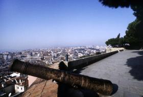 MAIORIA DOS ARTISTAS DO CASTELO DE SÃO JORGE, LISBOA, DEIXOU HOJE O SEU POSTO