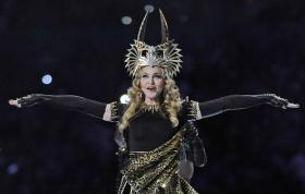 MADONNA DIVULGA SEIS CANÇÕES DE NOVO ÁLBUM, DEPOIS DE FUGA DE INFORMAÇÃO