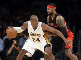 KOBE BRYANT FAZ “TRIPLO-DUPLO” COM OS RAPTORS E HISTÓRIA NA NBA