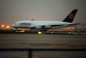 SEIS VOOS DA LUFTHANSA CANCELADOS DEVIDO À GREVE DE PILOTOS