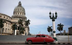 CUBA COM “RECORDE” DE TRÊS MILHÕES DE TURISTAS ESTRANGEIROS EM 2014