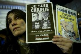 PARIS/ATENTADOS: PRÓXIMA EDIÇÃO DO CHARLIE HEBDO TERÁ TRÊS MILHÕES DE EXEMPLARES