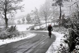 ESTRADAS CORTADAS NOS DISTRITOS DE COIMBRA, GUARDA E VISEU DEVIDO À NEVE