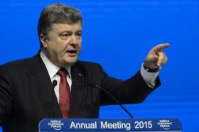 UCRÂNIA: POROSHENKO PRESSIONA PUTIN A CONTER SEPARATISTAS PRÓ-RUSSOS