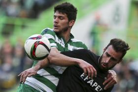 SPORTING REFORÇA TERCEIRO LUGAR DA I LIGA AO VENCER ACADÉMICA COM GOLO DE JOÃO MÁRIO