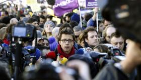 DEZENAS DE MILHARES VINDOS DE TODA A ESPANHA ENCHEM PRAÇA CIBELES