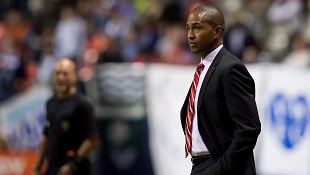 ROBIN FRASER CONTRATADO COMO ASSISTENTE TÉCNICO DO TORONTO FC