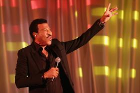 LIONEL RICHIE EM PORTUGAL NO VERÃO